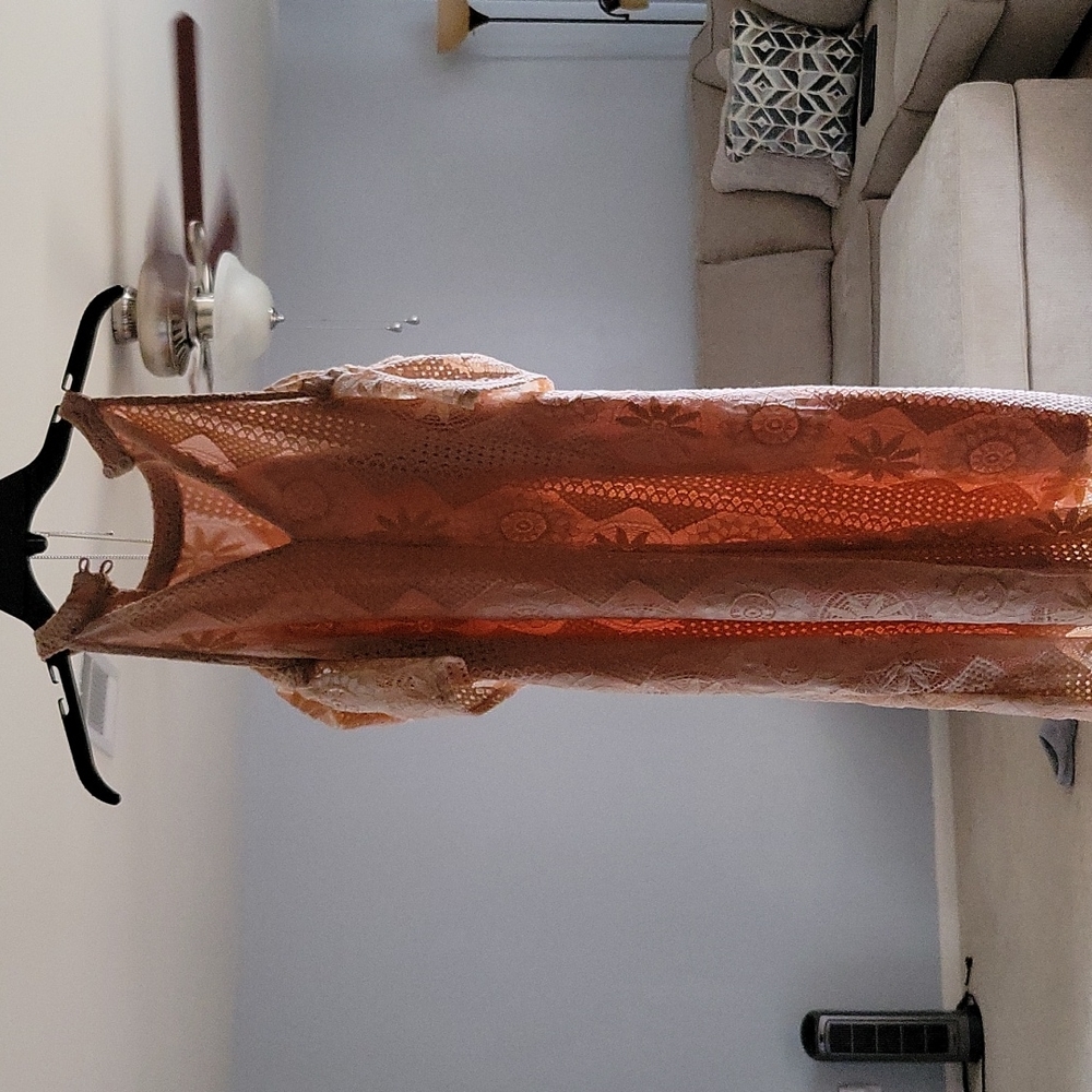 Dress - Picture 3 of 4